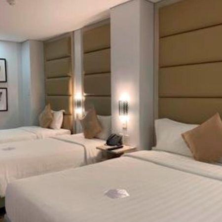 Amethyst Boutique Hotel Cebu Powered By Cocotel Exterior photo