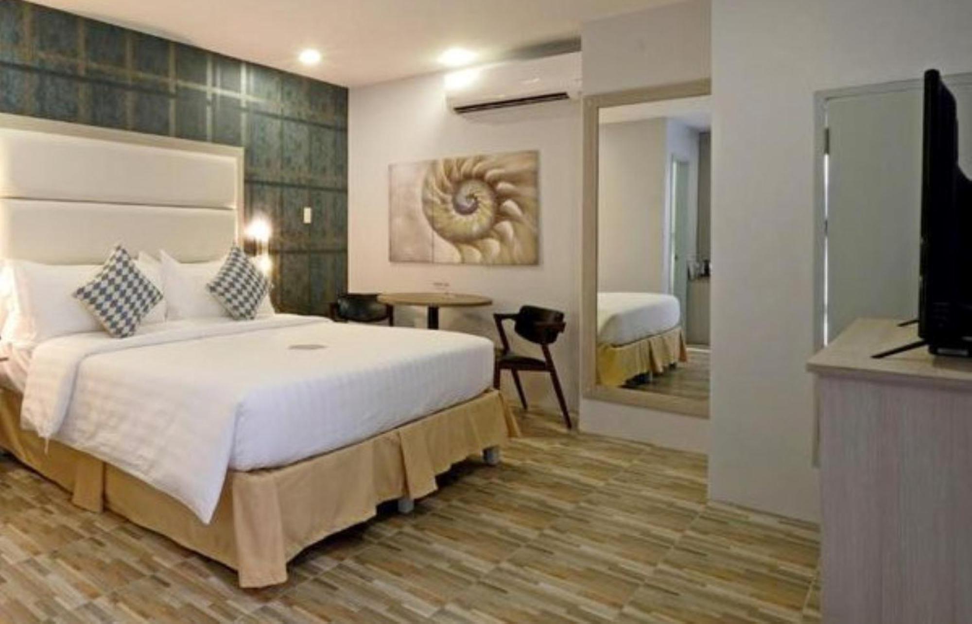 Amethyst Boutique Hotel Cebu Powered By Cocotel Exterior photo
